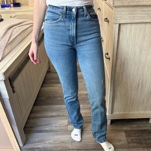 Abercrombie & Fitch Ultra High Rise 90’s Straight Jean, Medium Wash
